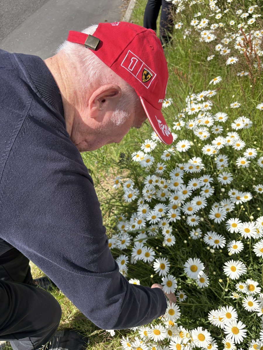 Ýmislegt bardúsað í góða veðrinu