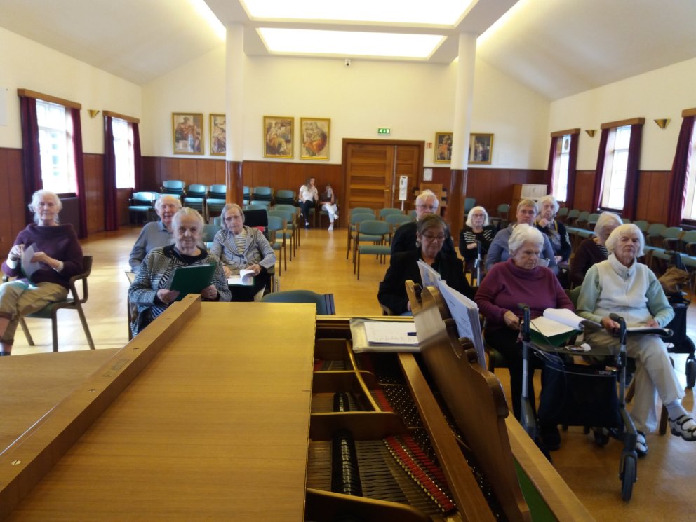 Hauststarf Grundarkórsins hafið