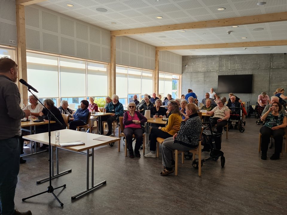 Flutti Völuspá fyrir heimilisfólk