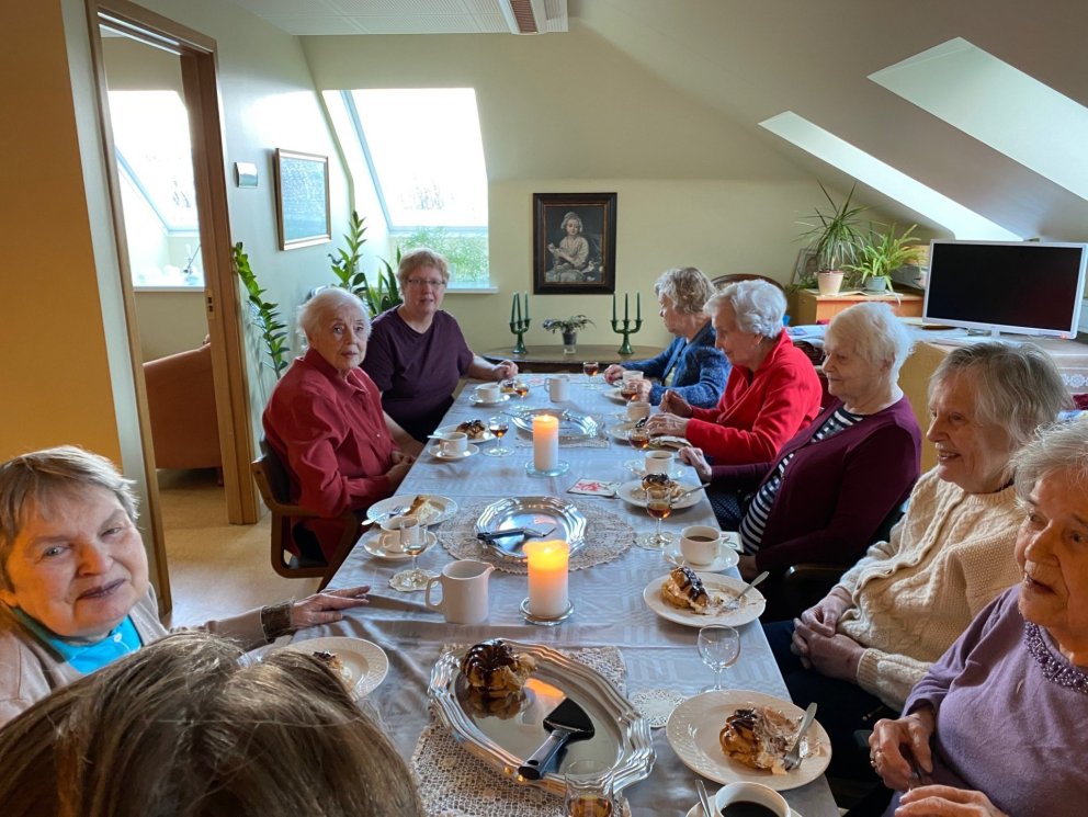 Bollukaffi í góðum selskap