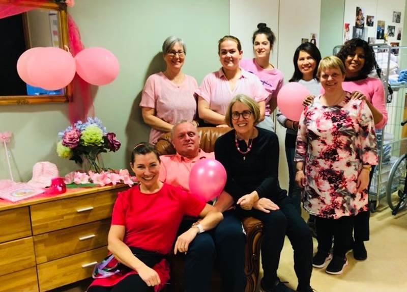 Bleikt allsráðandi