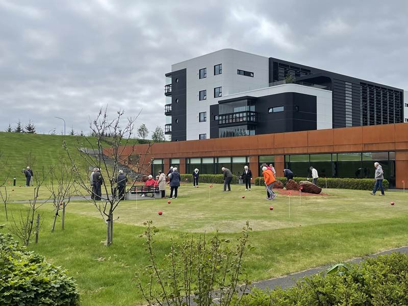 Púttvöllurinn opinn