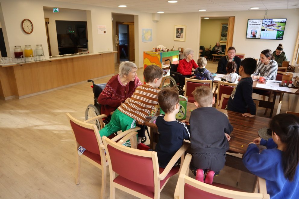 Leikskólabörn í heimsókn