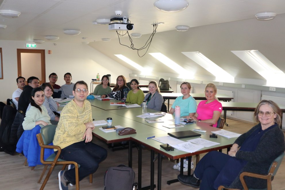 Starfsfólki boðið á íslenskunámskeið