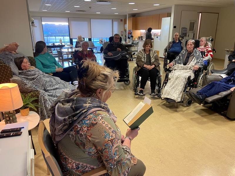 Þegar úti er hráslagalegt