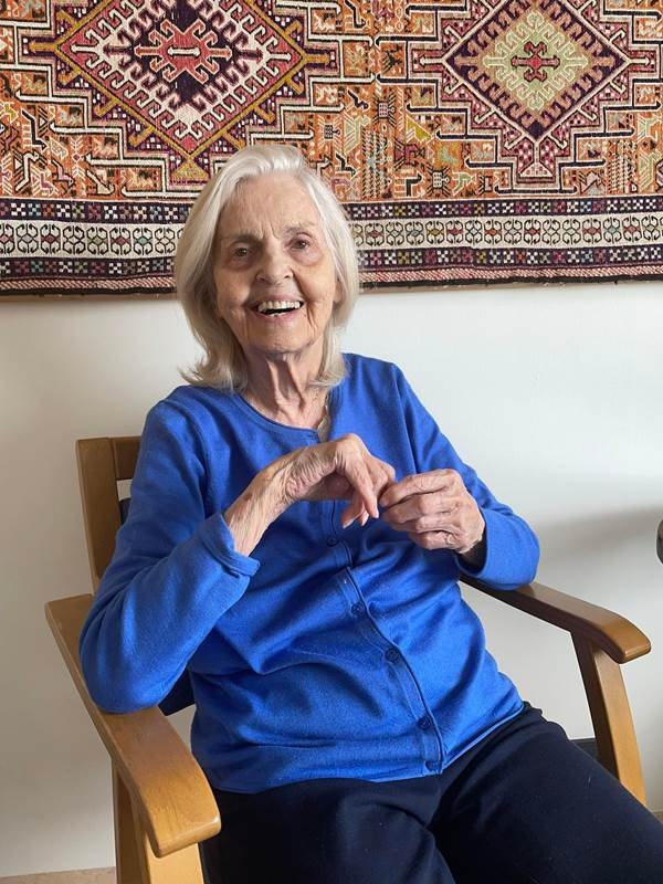 Fann upp orðið hrekkjavaka