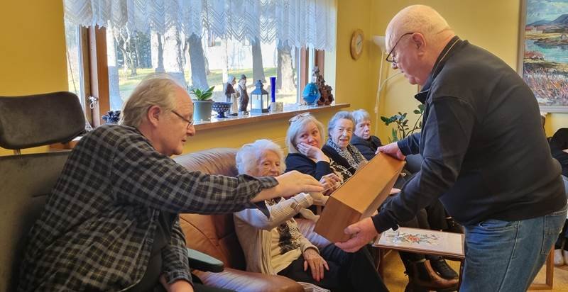 Lék á heimasmíðaða fiðlu