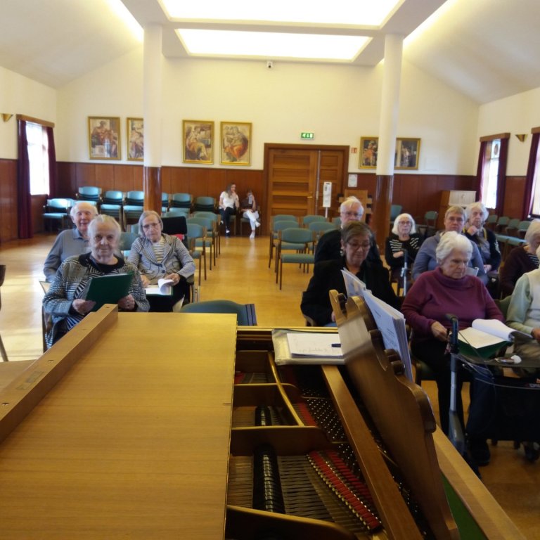 Hauststarf Grundarkórsins hafið