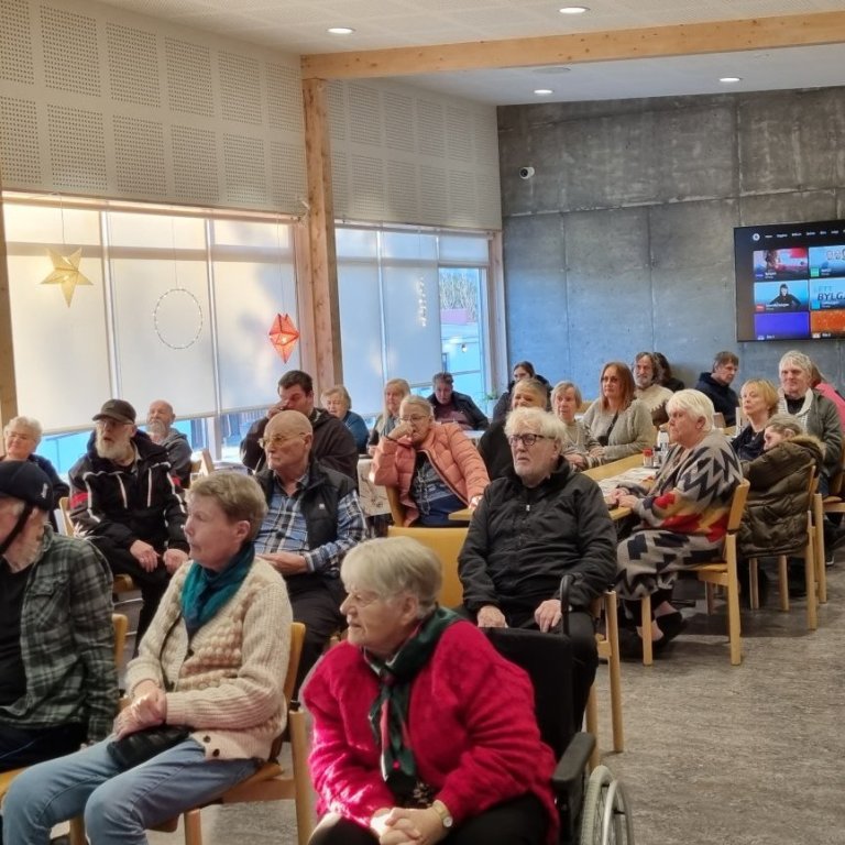 Vinir Ragga Bjarna komu í Ás