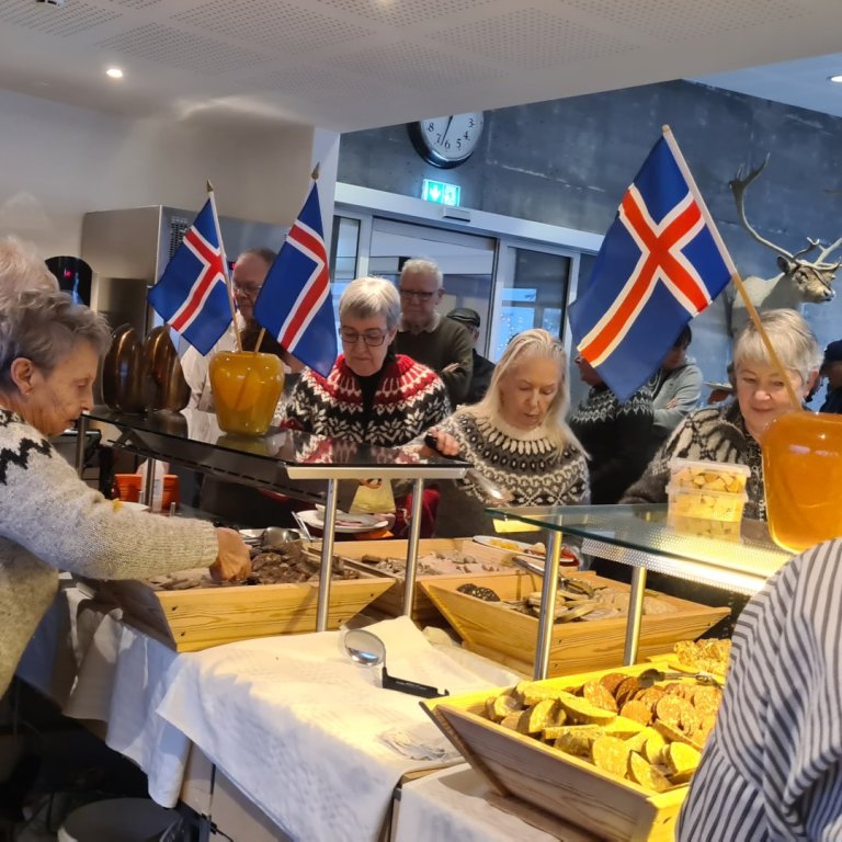 Þorrahlaðborð og lopapeysur