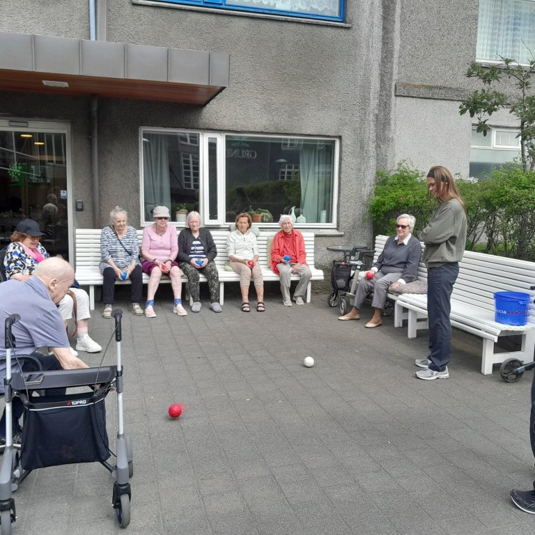 Boccia í góða veðrinu