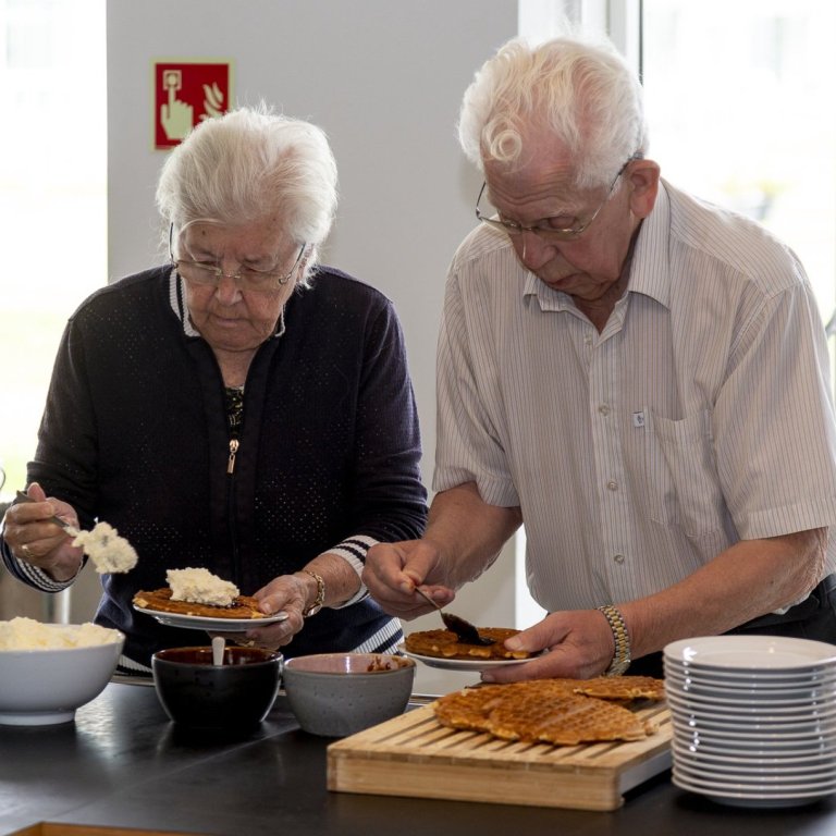 Vöfflukaffið farið af stað aftur hjá íbúum íbúða 60+