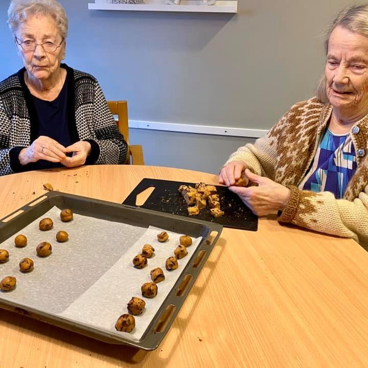 Jólabaksturinn kominn á fulla ferð í Mörk