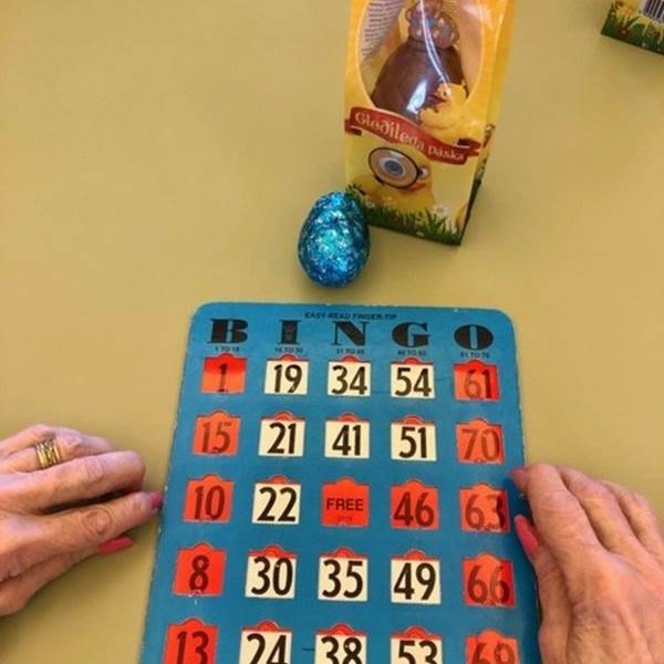 Páskabingó á Grund