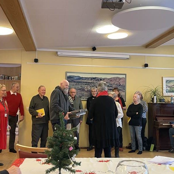 Sönghópurinn Tjaldur söng jólalögin