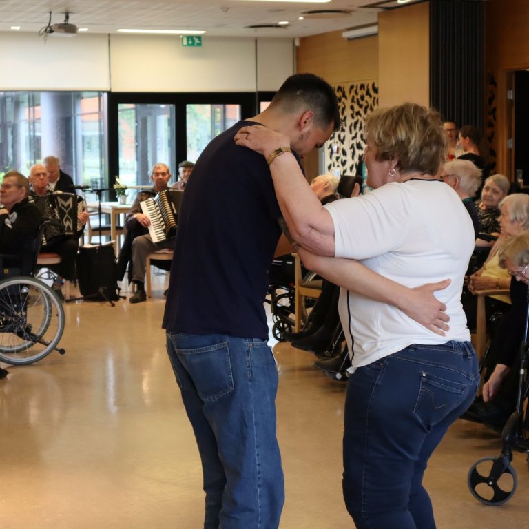 Síðasta ball fyrir sumarfrí