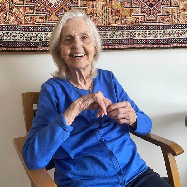 Fann upp orðið hrekkjavaka