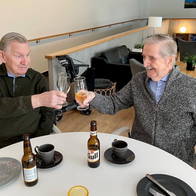 Karlaklúbbur Markar brá sér á kaffihús